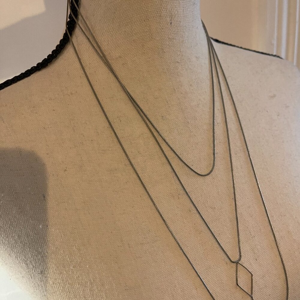 Long Necklace - Picture 2 of 3